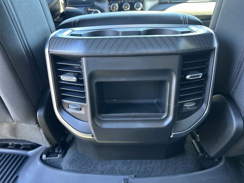 New 2026 RAM 1500 4x4 Crew Cab image 54