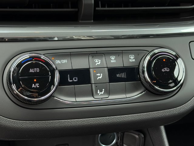 New 2026 Buick Envista Preferred w/ Advanced Safety Package FWD image 20