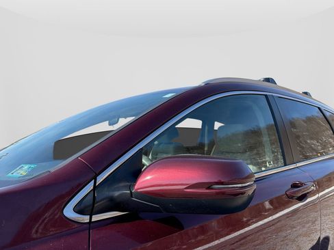 Used 2018 Honda CR-V EX image 11