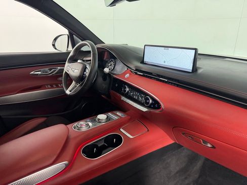 Used 2022 Genesis GV70 2.5T w/ Sport Prestige Package AWD/4WD image 32