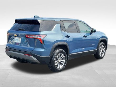 Certified 2025 Chevrolet Equinox LT FWD image 4