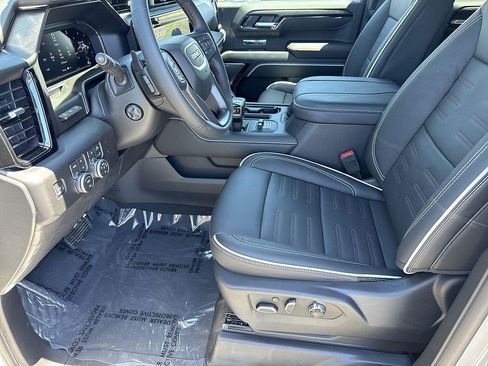 New 2026 GMC Sierra 1500 AT4X AWD/4WD image 21