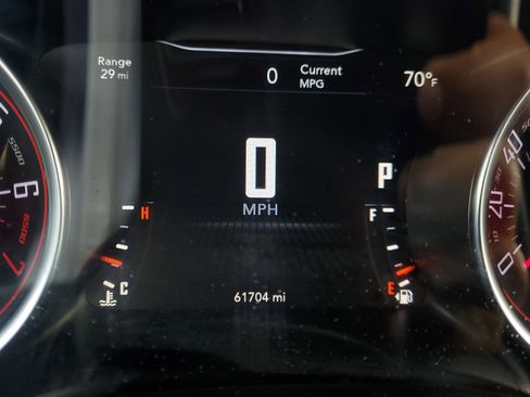 Used 2023 Dodge Challenger SXT image 17