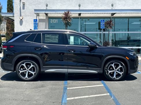 New 2026 Volkswagen Tiguan SE FWD image 4