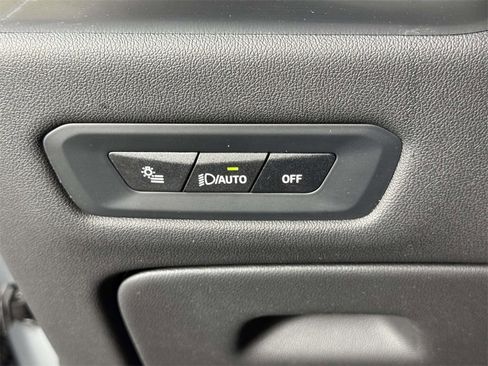 Used 2024 BMW X5 xDrive40i w/ Premium Package image 19