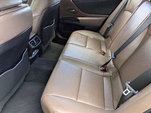 Certified 2024 Lexus ES 350 w/ Premium Package FWD image 18