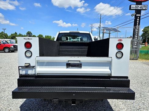 Used 2017 Ford F350 XL image 4