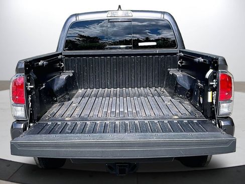 Used 2021 Toyota Tacoma TRD Sport w/ Technology Package RWD image 23