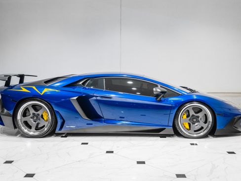 Used 2016 Lamborghini Aventador LP 750-4 Superveloce AWD/4WD image 6