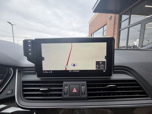 Used 2018 Audi SQ5 Premium Plus image 28