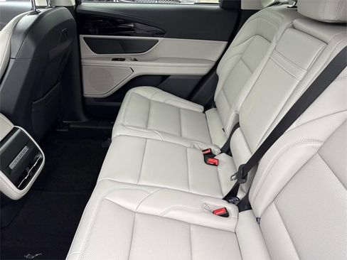 New 2026 Lincoln Nautilus Premier w/ Jet Appearance Package image 18