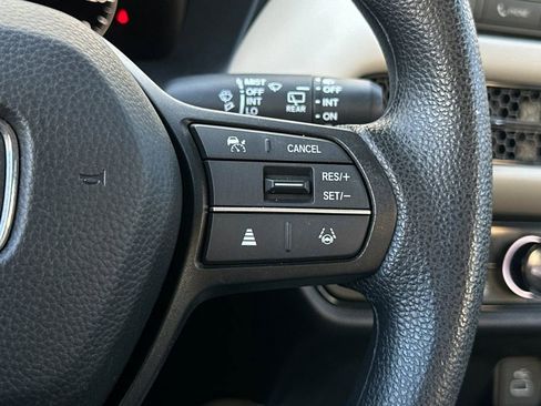 Certified 2024 Honda HR-V LX image 27