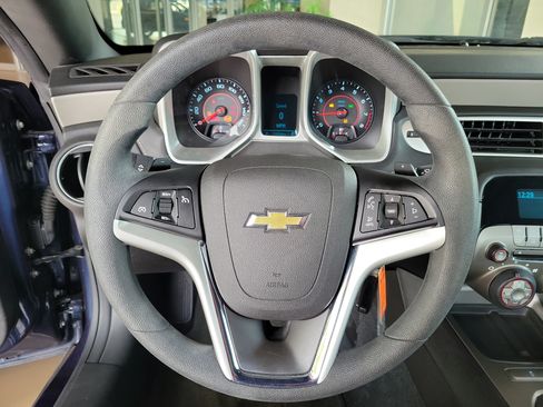 Used 2015 Chevrolet Camaro LS RWD image 13