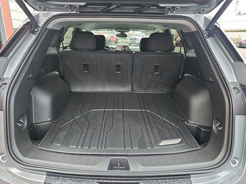 New 2026 Chevrolet Blazer LT w/ Convenience Package FWD image 25