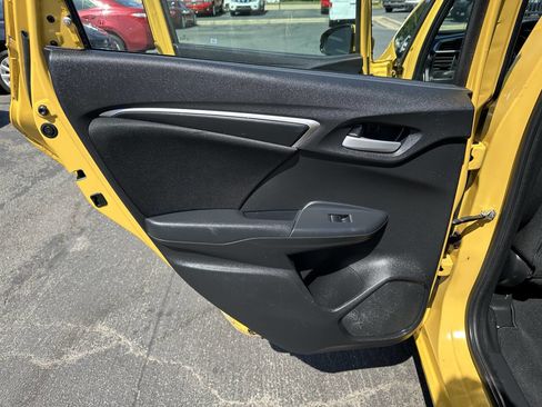 Used 2018 Honda Fit LX image 12