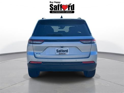 New 2025 Jeep Grand Cherokee 4WD image 7