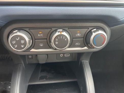 New 2025 Nissan Versa SV w/ Trunk Package image 24