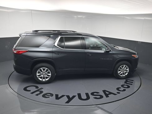 Used 2019 Chevrolet Traverse LT FWD image 33