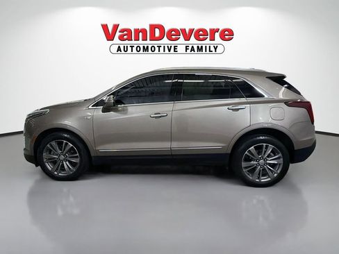 Used 2022 Cadillac XT5 Premium Luxury w/ LPO, Floor Liner Package AWD/4WD image 6