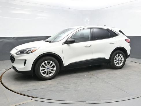 Used 2022 Ford Escape SE w/ Convenience Package AWD/4WD image 3