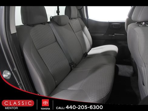 Certified 2021 Toyota Tacoma SR AWD/4WD image 14