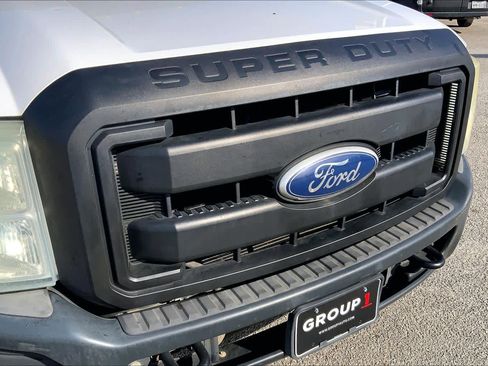 Used 2011 Ford F350 XL image 25