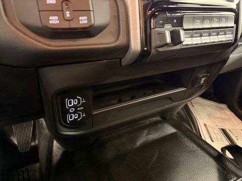 New 2026 RAM 2500 Tradesman AWD/4WD image 29