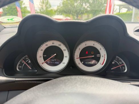 Used 2011 Mercedes-Benz SL 550 image 19