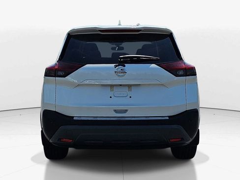 Used 2021 Nissan Rogue SV FWD image 7