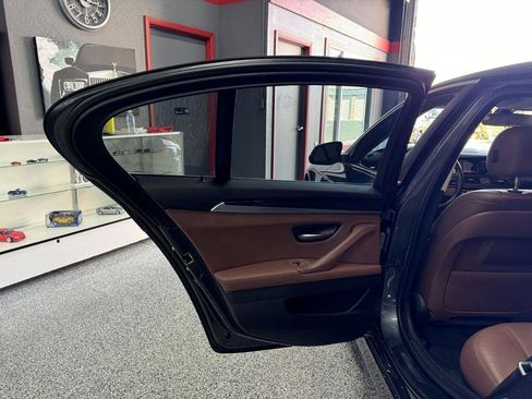 Used 2015 BMW 528i Sedan image 11