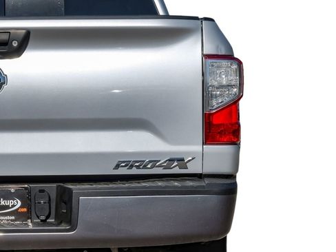 Used 2019 Nissan Titan PRO-4X image 50