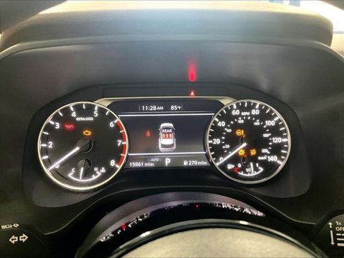 Used 2023 Nissan Rogue SV AWD/4WD image 24