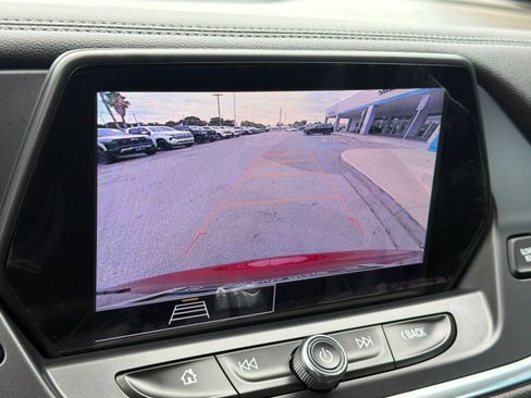 Used 2021 Chevrolet Blazer LT w/ LPO, Black Accent Package FWD image 21