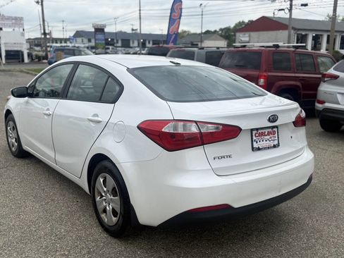 Used 2014 Kia Forte LX FWD image 5