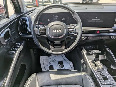 Certified 2024 Kia Sorento S w/ Panoramic Sunroof Package FWD image 15
