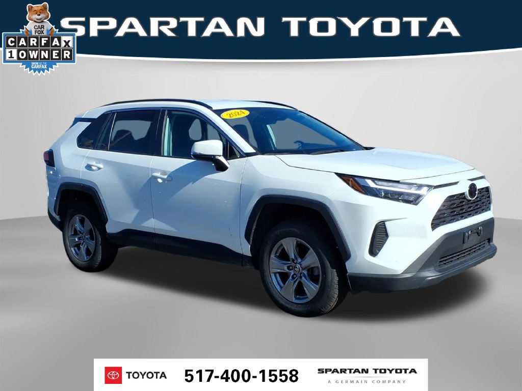 Used 2024 Toyota RAV4 XLE FWD image 5