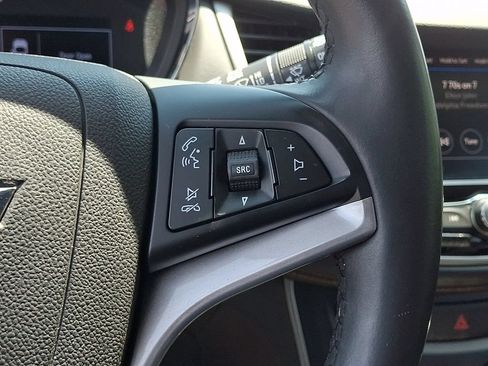 Certified 2020 Chevrolet Trax LT w/ LT Convenience Package AWD/4WD image 20