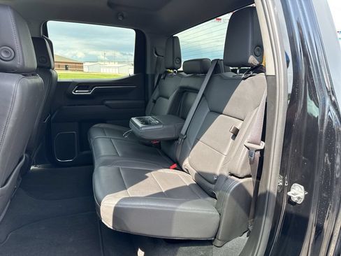 Used 2025 GMC Sierra 1500 SLT AWD/4WD image 20
