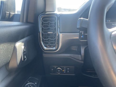 Used 2024 Ford Ranger XLT image 13