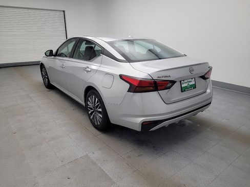 Used 2023 Nissan Altima 2.5 SV image 5