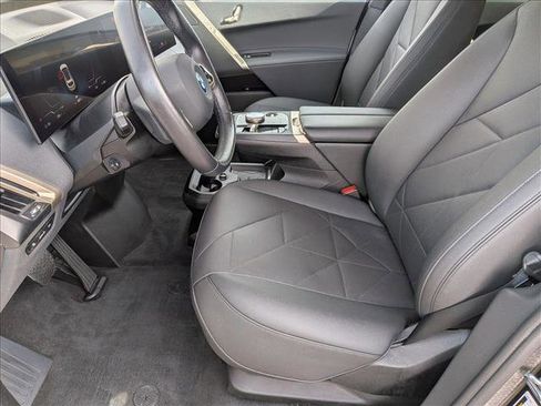 Certified 2023 BMW iX xDrive50 AWD/4WD image 17