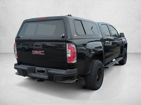Used 2017 GMC Canyon Denali image 5