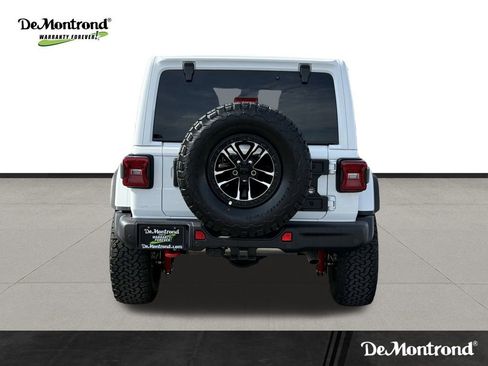 Used 2025 Jeep Wrangler Unlimited Rubicon image 6