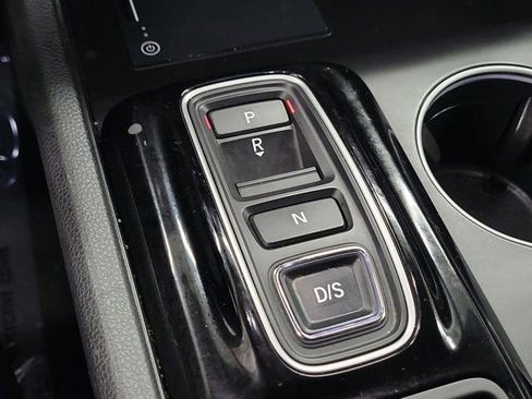 Certified 2023 Honda Pilot Touring image 31