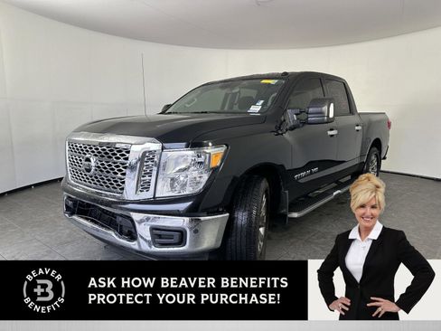 Used 2019 Nissan Titan SV w/ SV Convenience Package AWD/4WD image 1