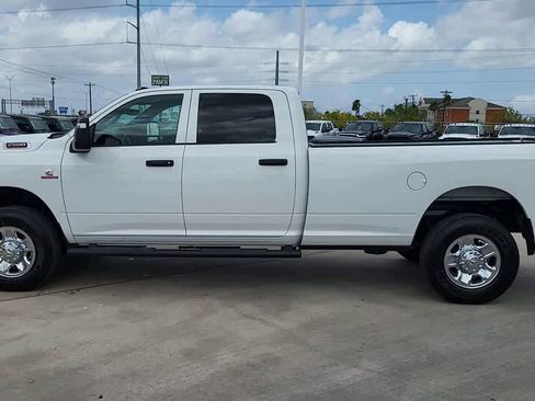 New 2026 RAM 2500 Tradesman AWD/4WD image 5