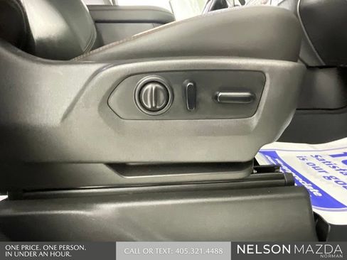 Used 2019 GMC Sierra 1500 AT4 w/ AT4 Premium Package AWD/4WD image 28