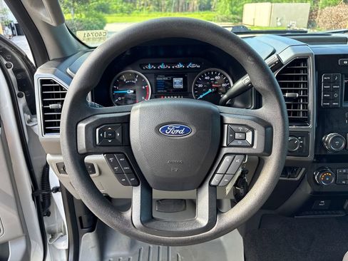 Certified 2019 Ford F250 XLT AWD/4WD image 16