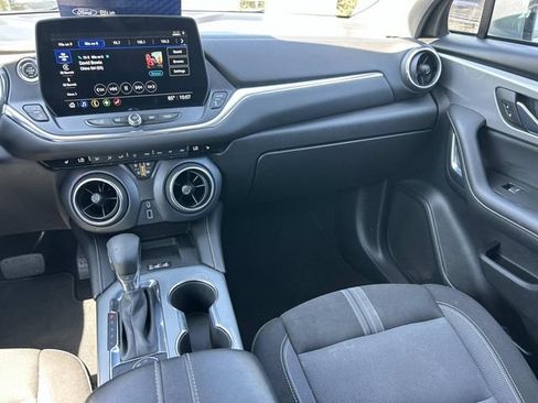 Used 2023 Chevrolet Blazer LT w/ Convenience Package FWD image 14