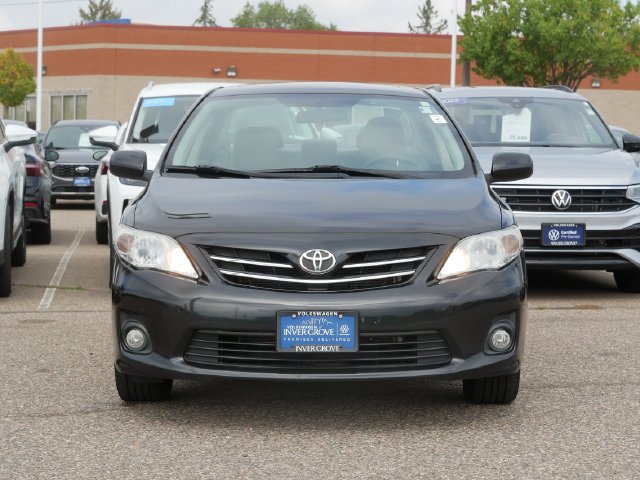 Used 2013 Toyota Corolla LE w/ Premium Pkg FWD image 2